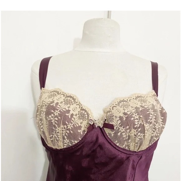 Ambrielle Full Cup Lace Satin Eggplants Negligee Babydoll Size M $58 NWOT - Picture 2 of 9